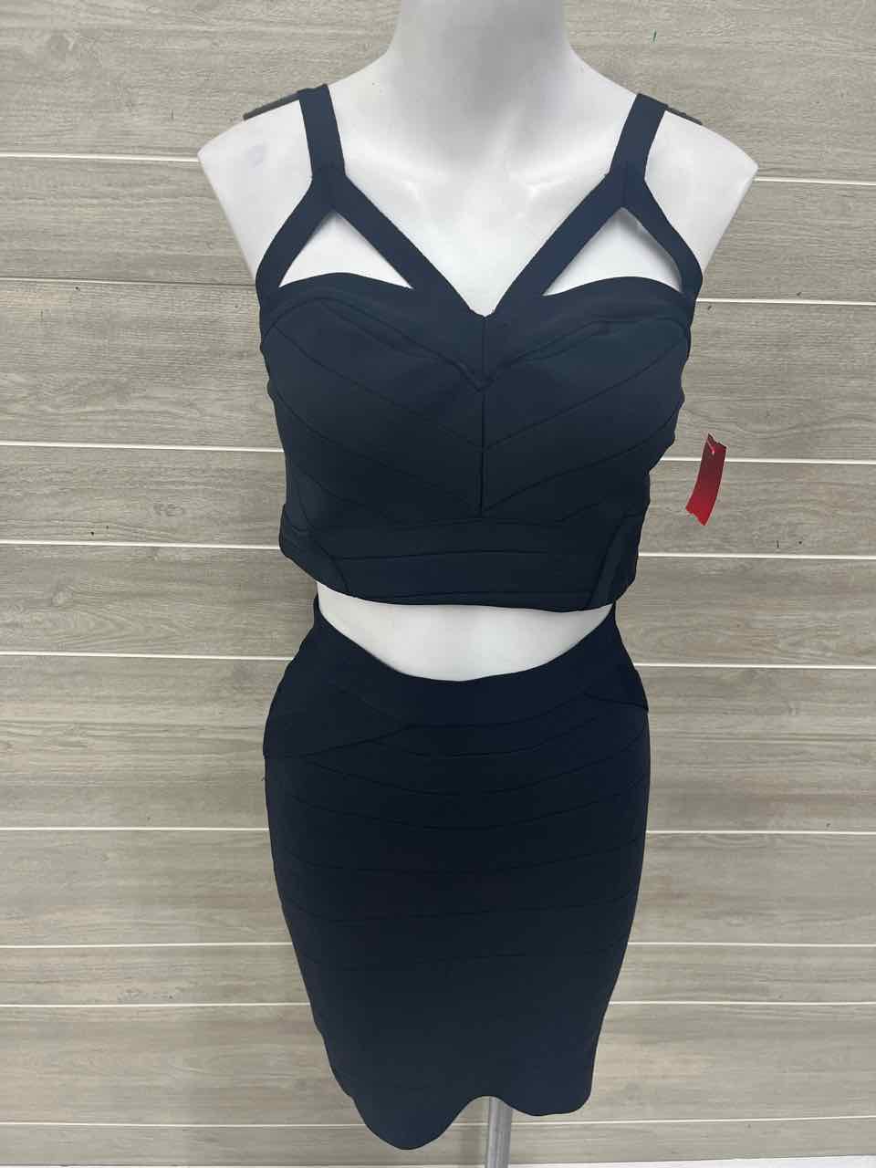 Bebe Size 6/8 Black Womens Skirt Set
