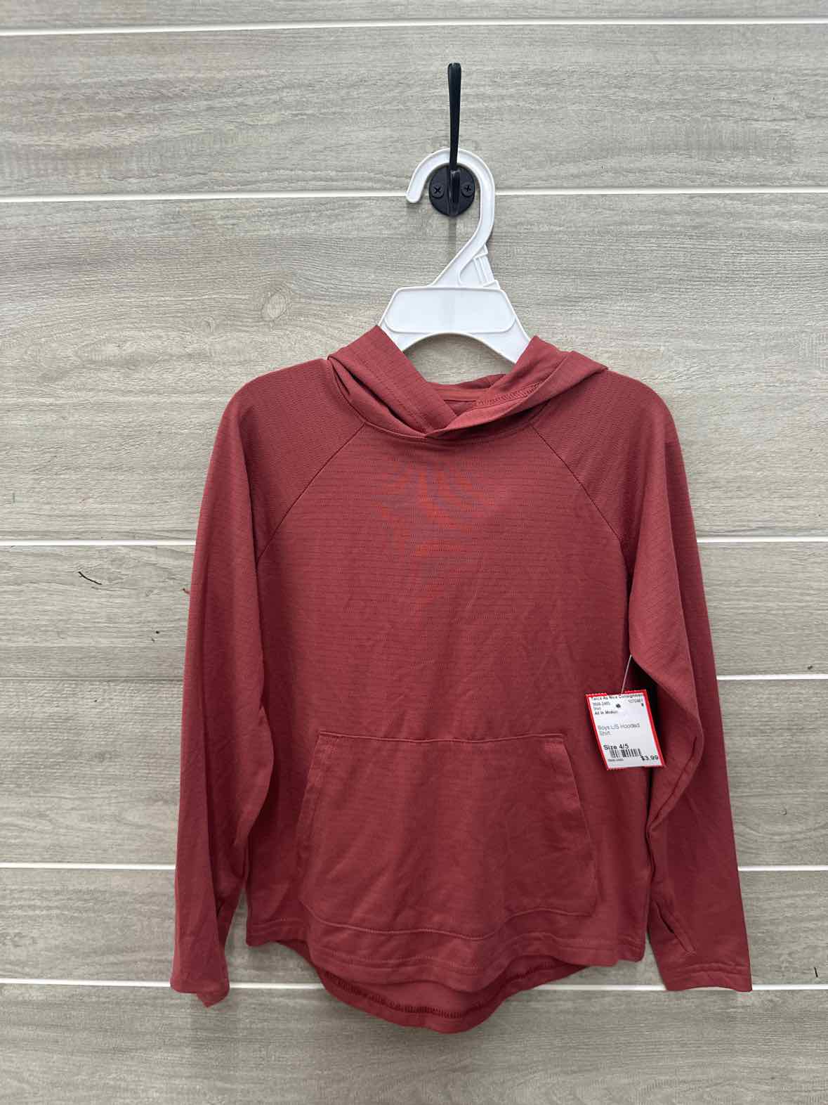 All In Motion Boys Size 4/5 Shirt