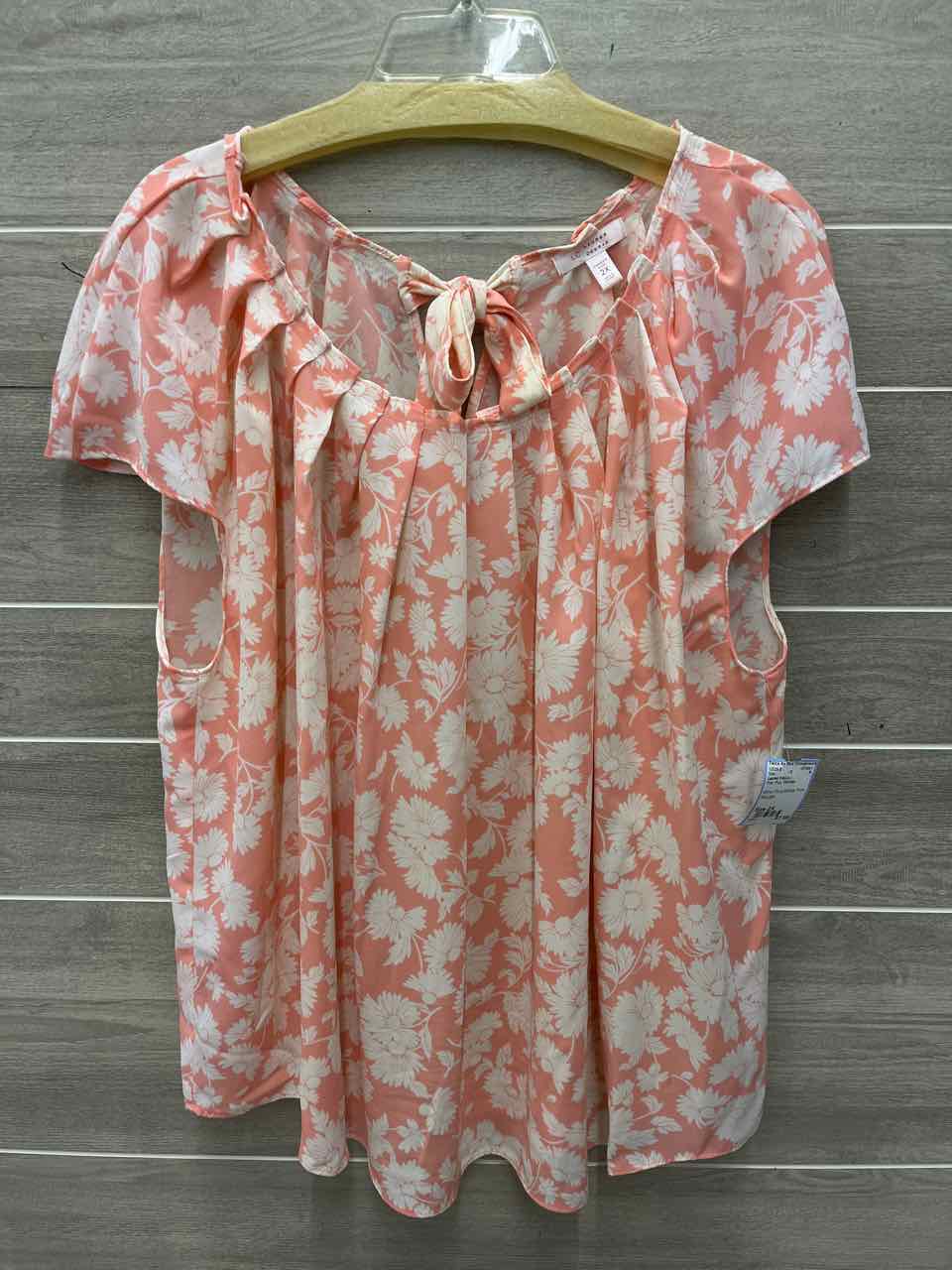 Lauren Conrad Size 2X Pink Plus Shirt