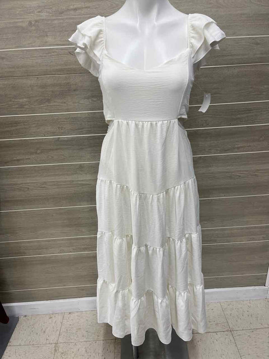 Size 4 White Womens Dress