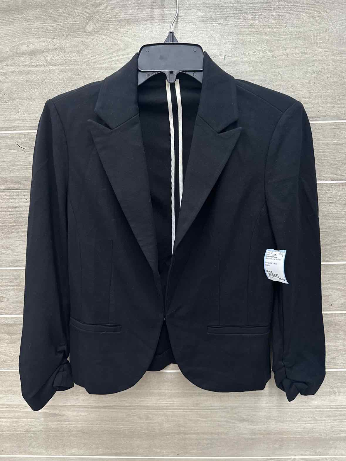 Amanda & Chelsea Size 4 Black Womens Blazer