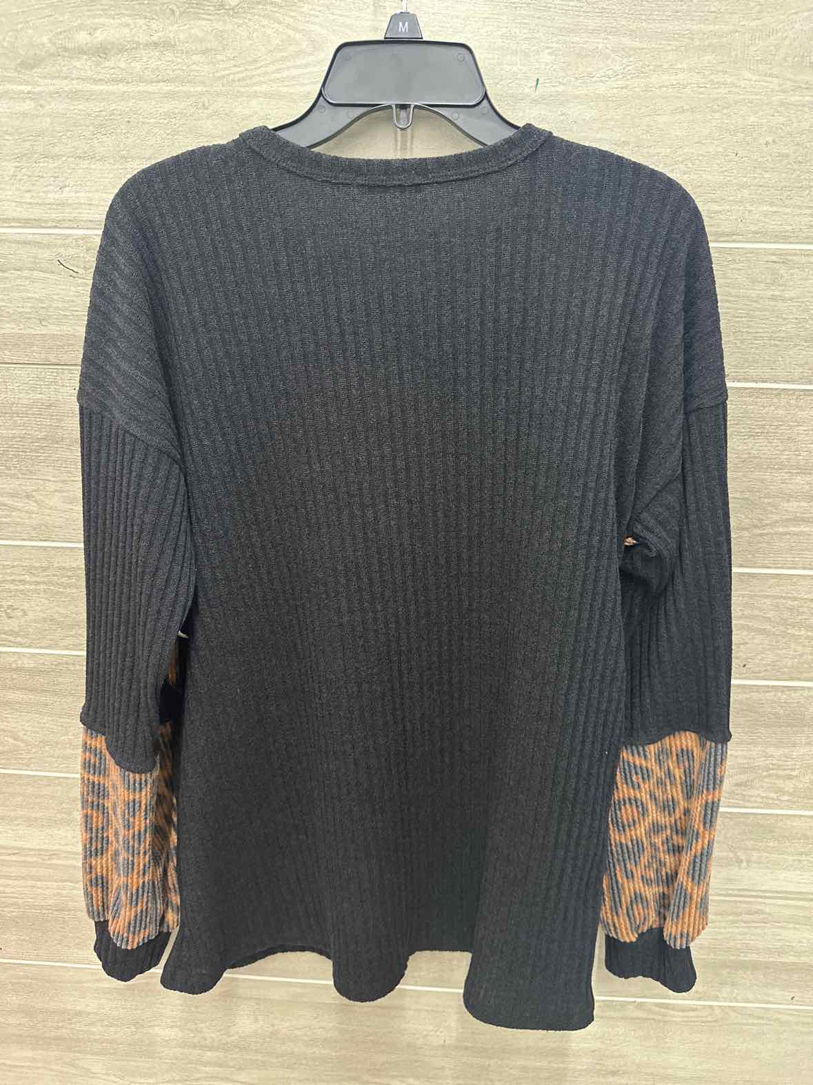 Hemish Size 1X Black Plus Shirt