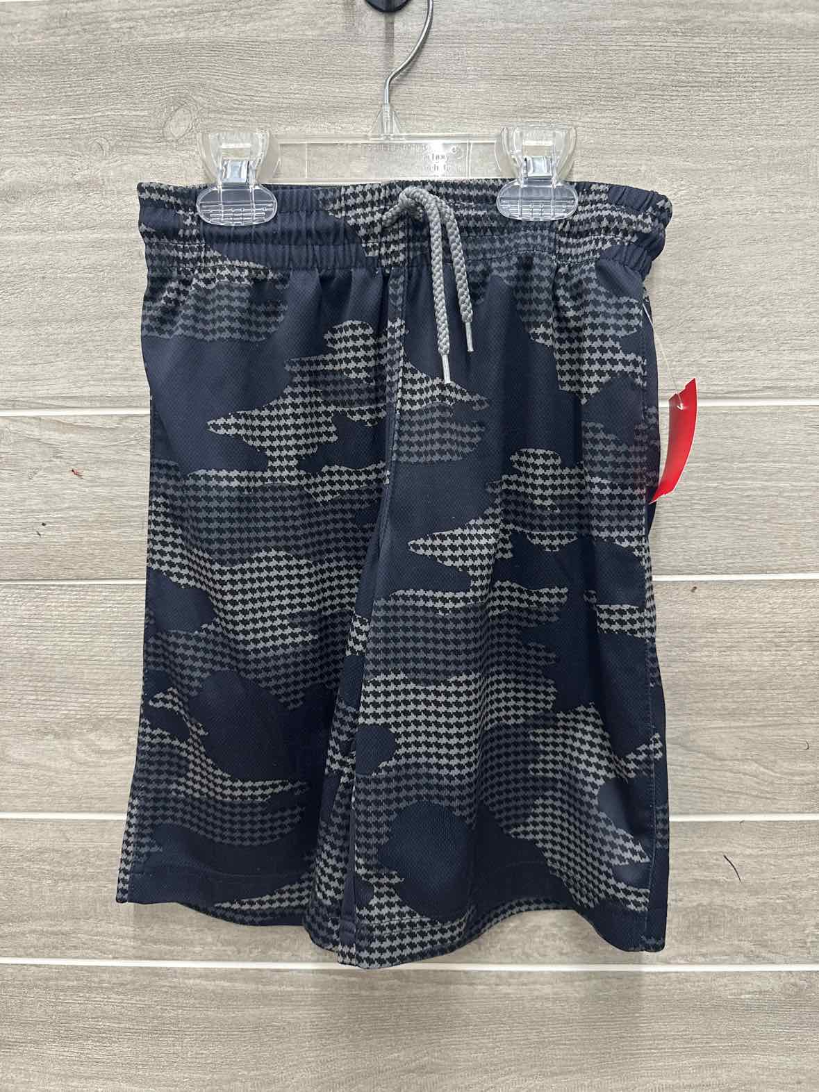 Childrens Place Boys Size 7/8 Shorts