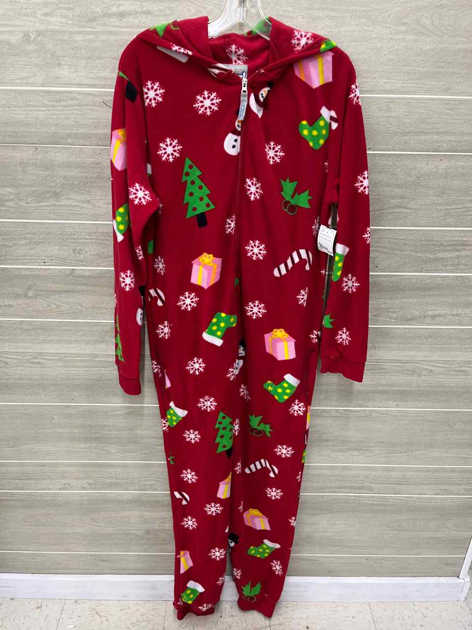 Size L Red Womens Pajamas