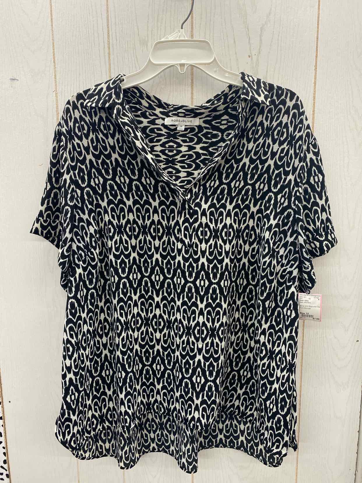 Rose + Olive Black Womens Size 1X Shirt