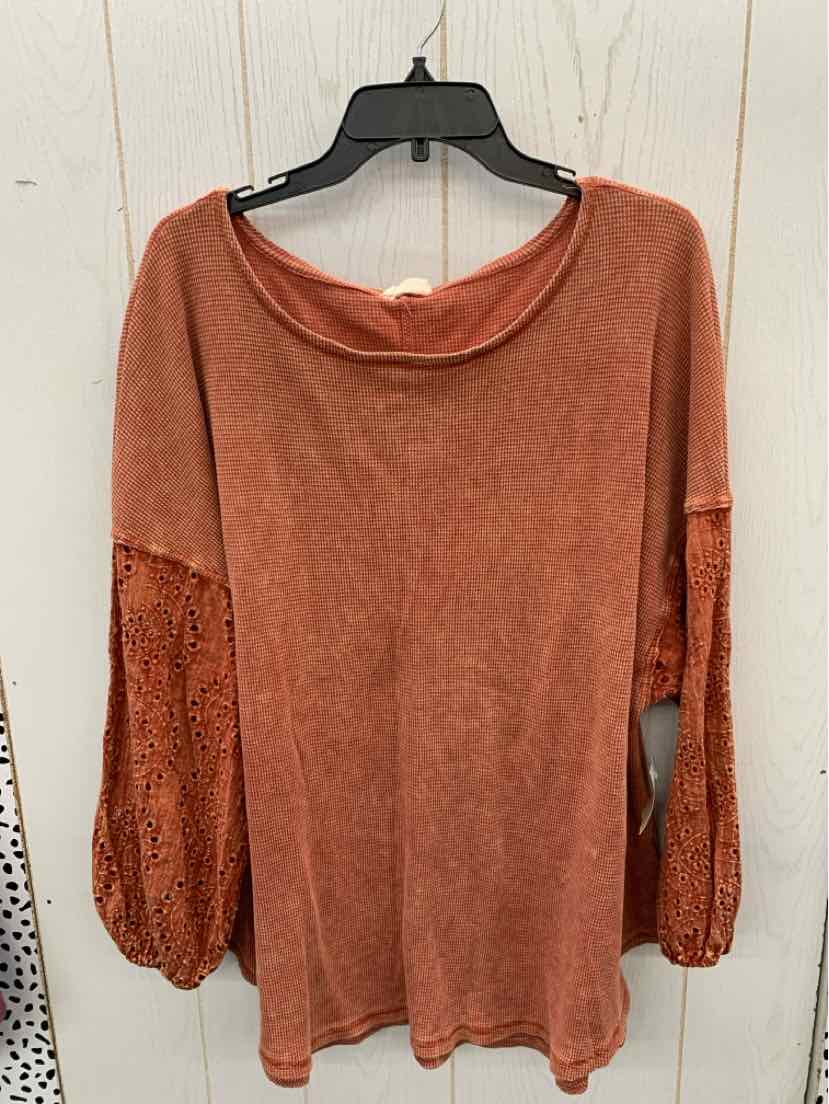 Womens Size M/L Shirt