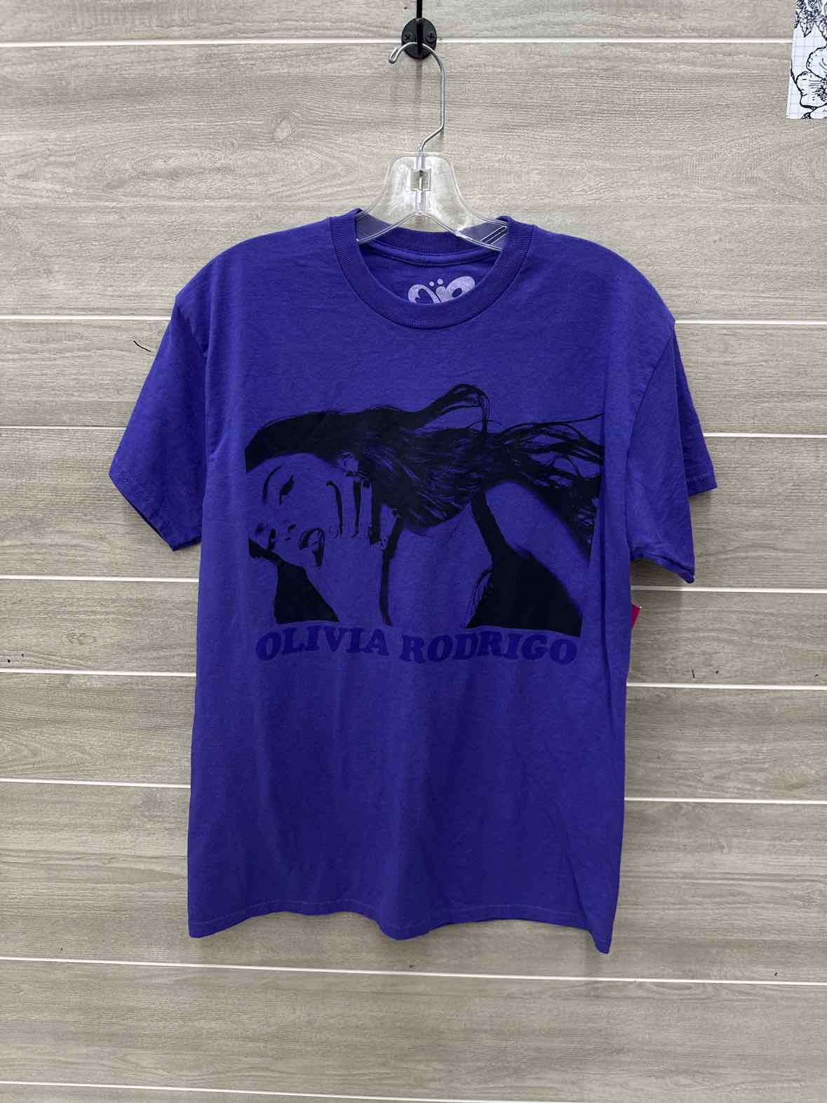 Size M Purple Womens Shirt