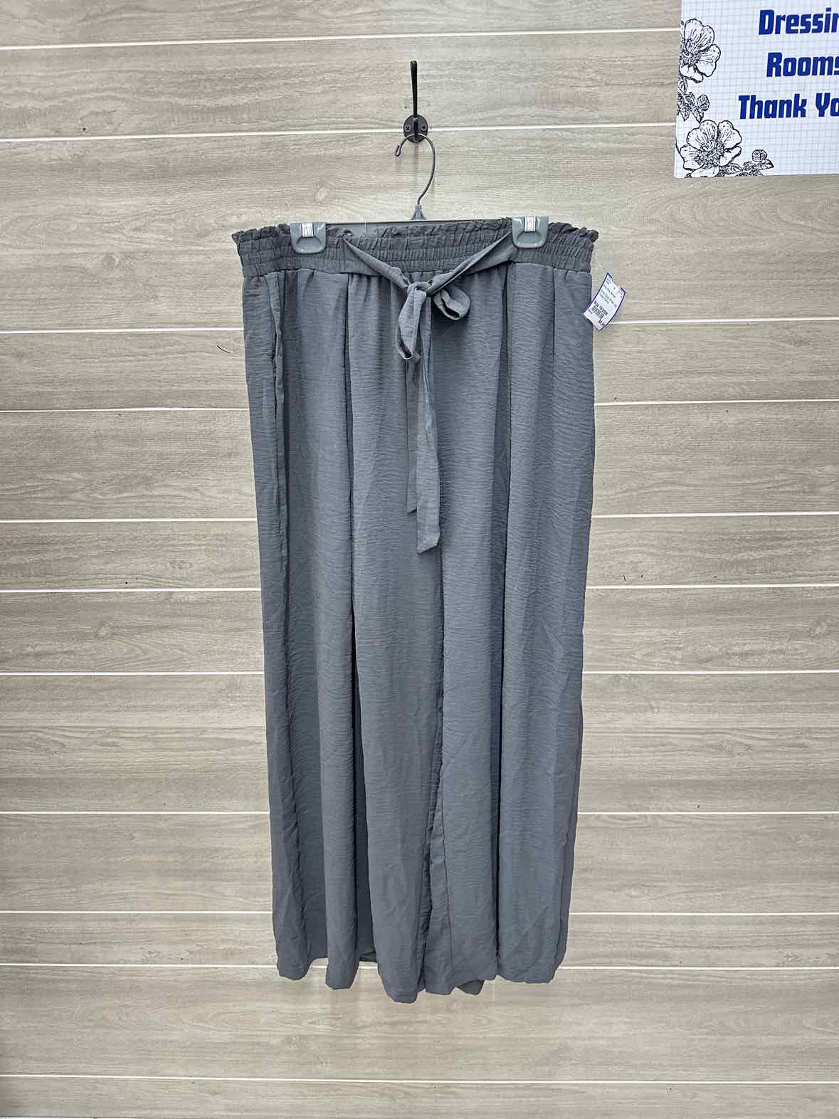 Size 18/20W Gray Plus Pants