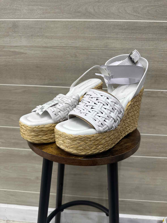 Marc Fisher US Shoe Size 10 White Womens Sandals