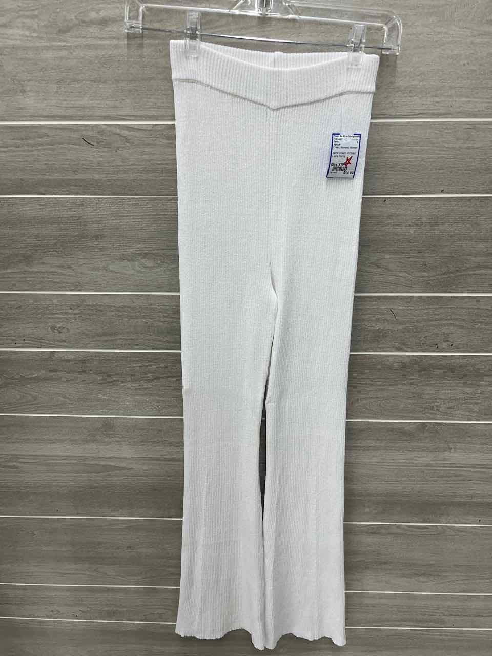 AERON Size XS Cream Womens Pants