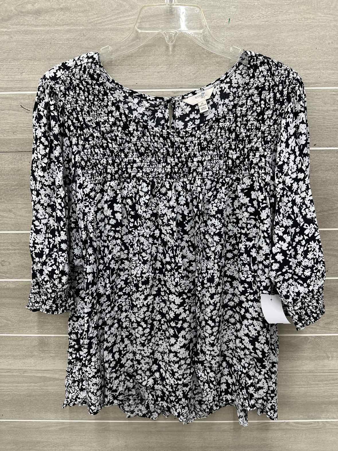 Terra & Sky Size 28W+ Black Plus Shirt
