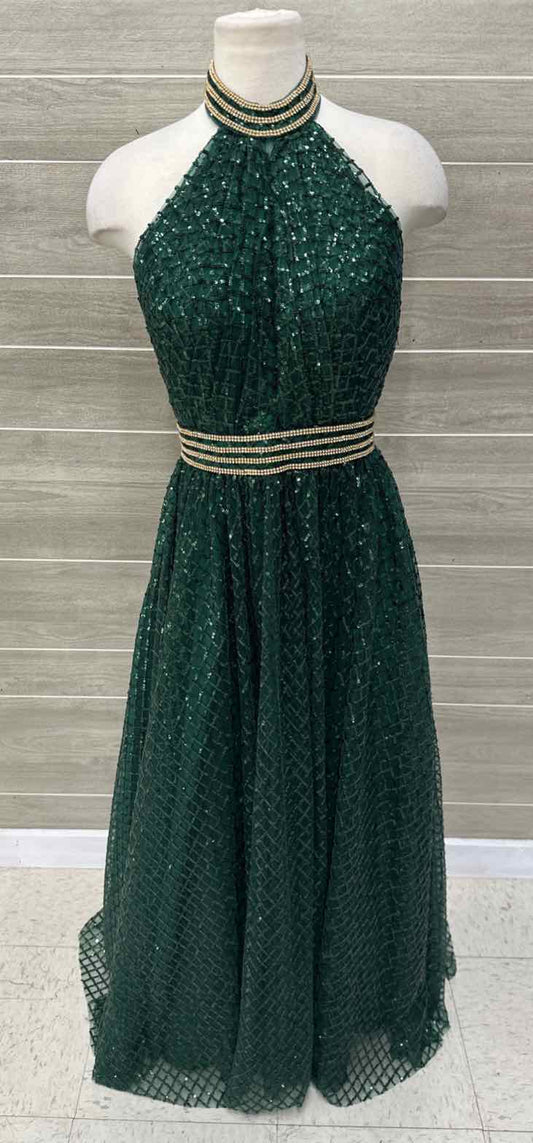 Green Womens Size 6/8 Gown/Evening Wear