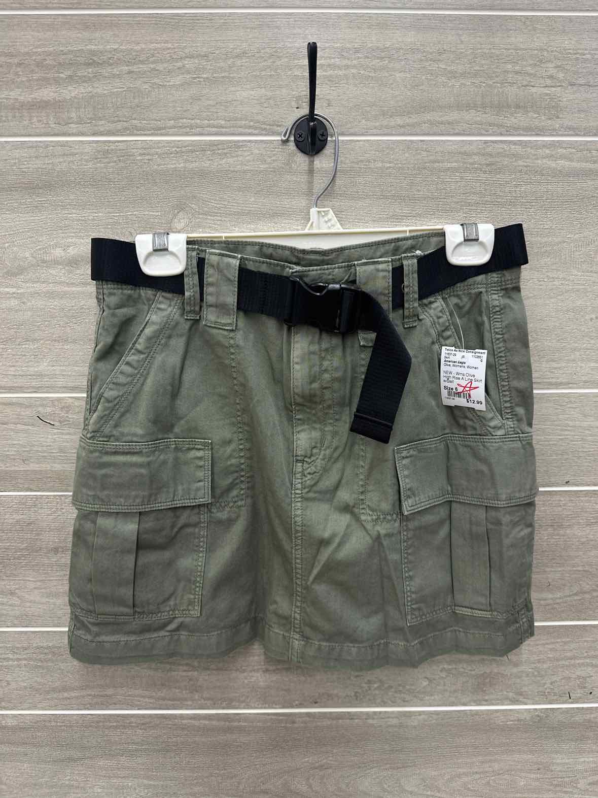 American Eagle Size 6 Olive Womens Skirt