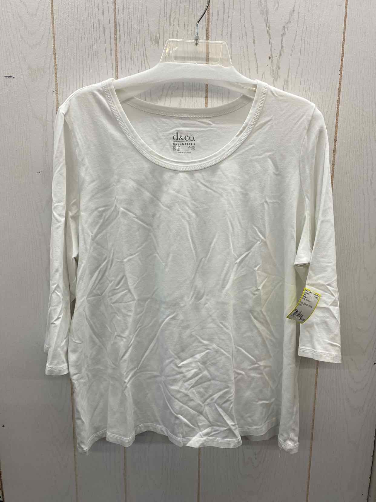 D & Co White Womens Size 1X Shirt