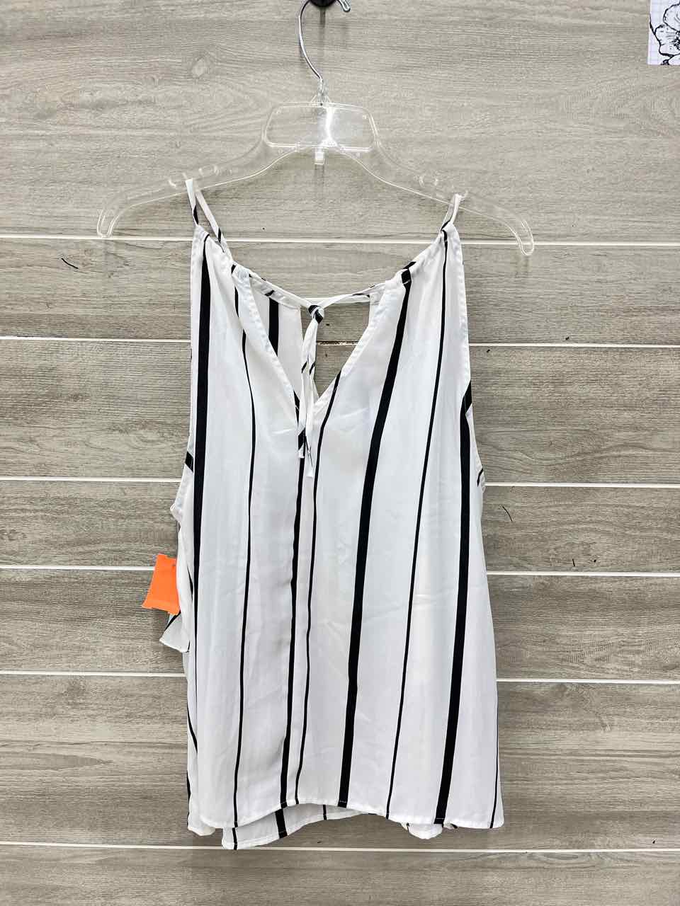 Maurices White Womens Women Size XL Tank Top