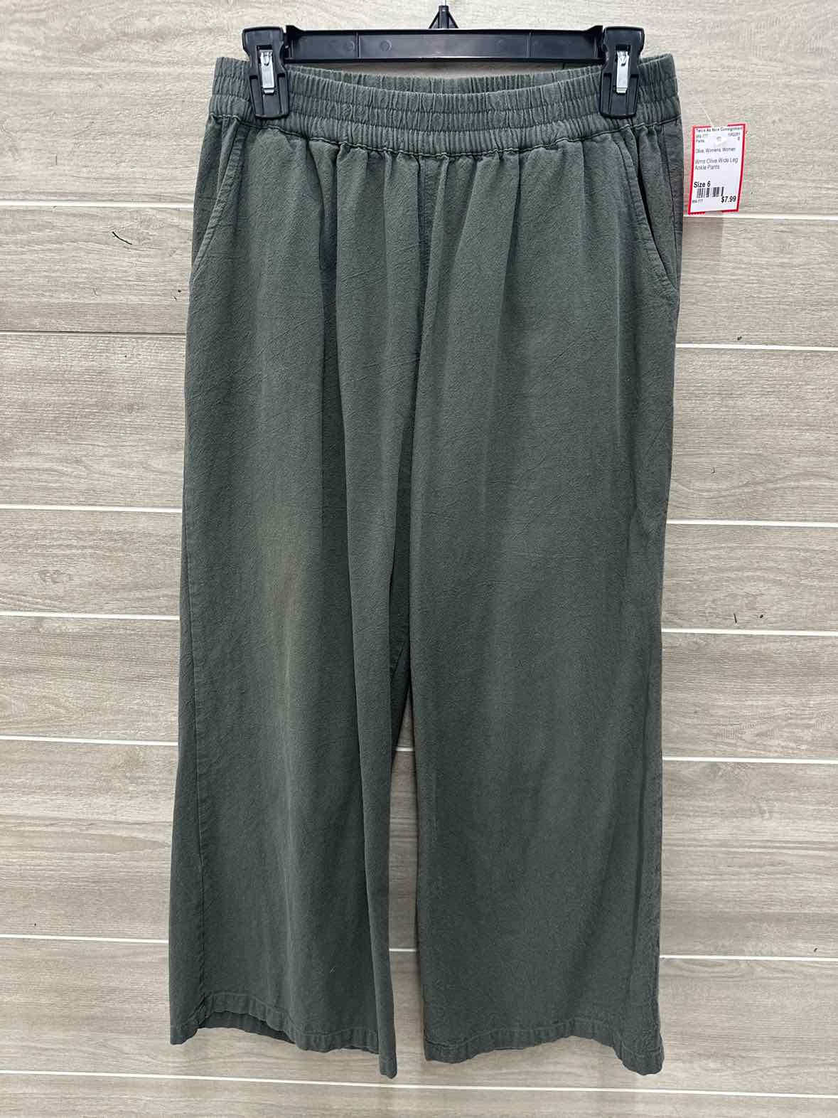Size 6 Olive Womens Pants