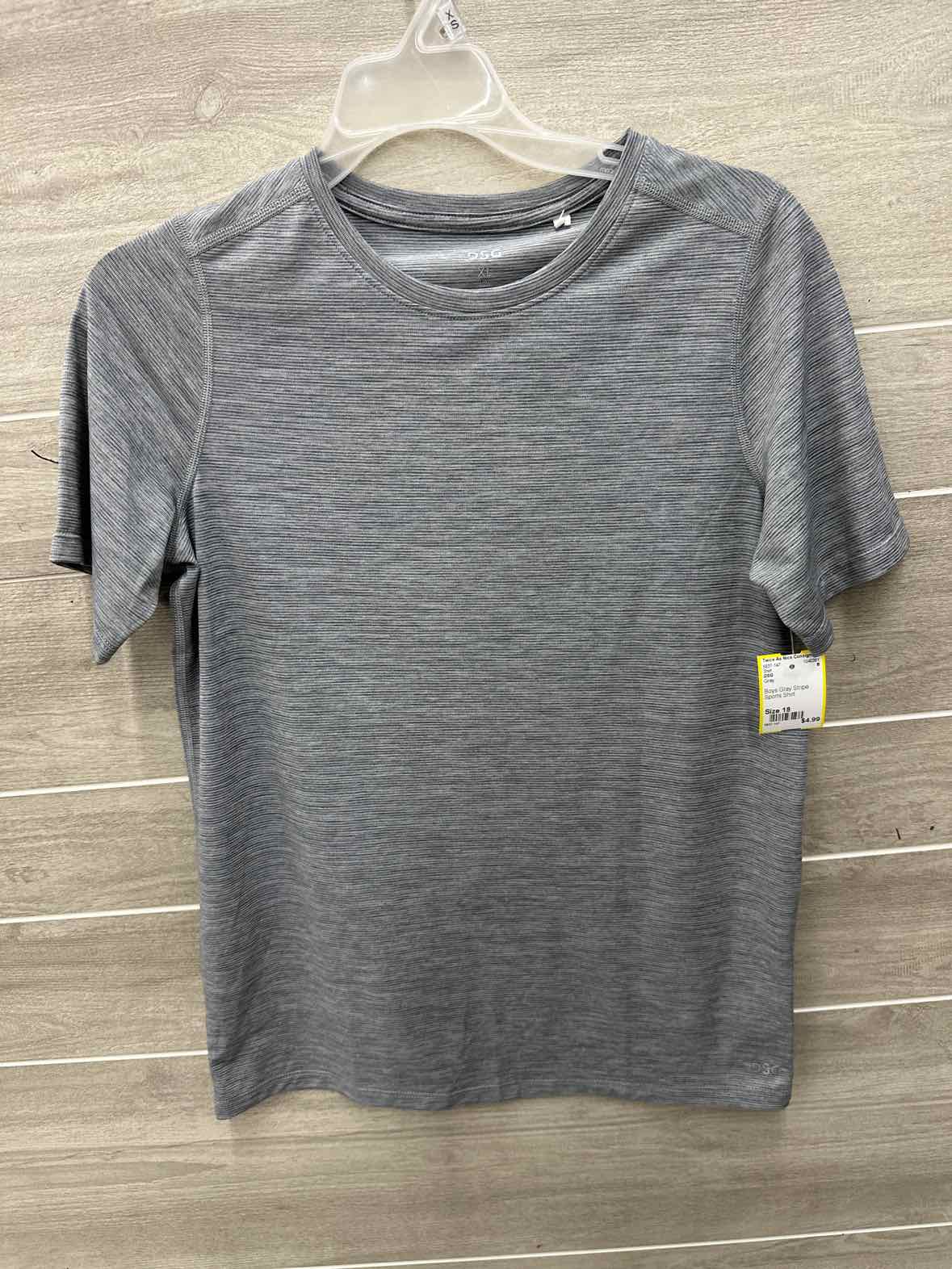 DSG Boys Size 18 Shirt