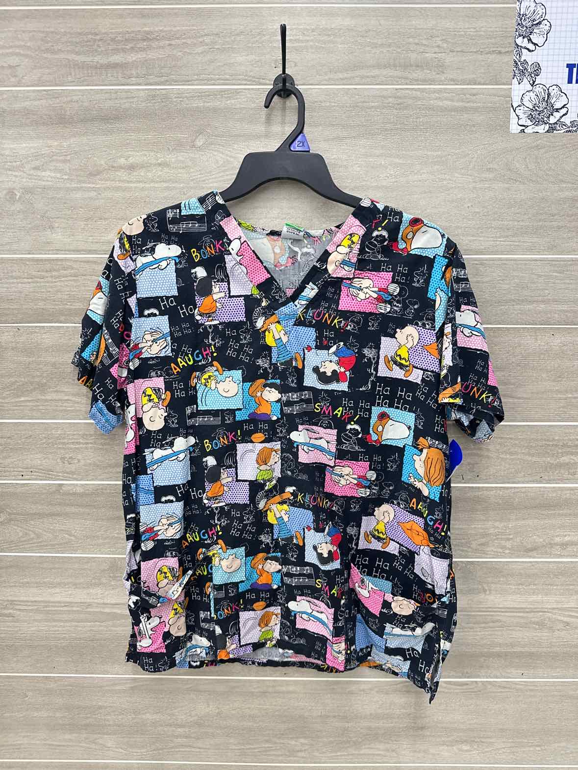 Peanuts Size XL Black Womens Scrub Top