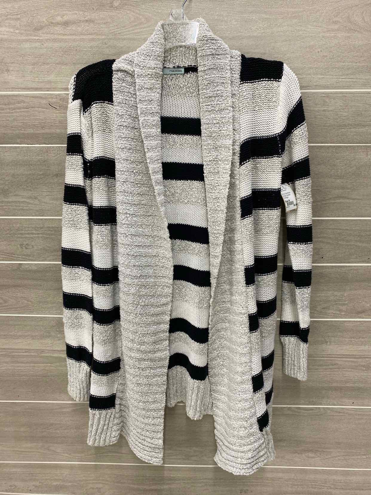 Maurices Gray Womens Size M Sweater