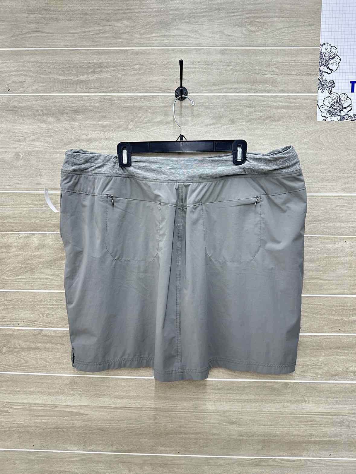 Duluth Gray Womens Women Size 20W Skirt