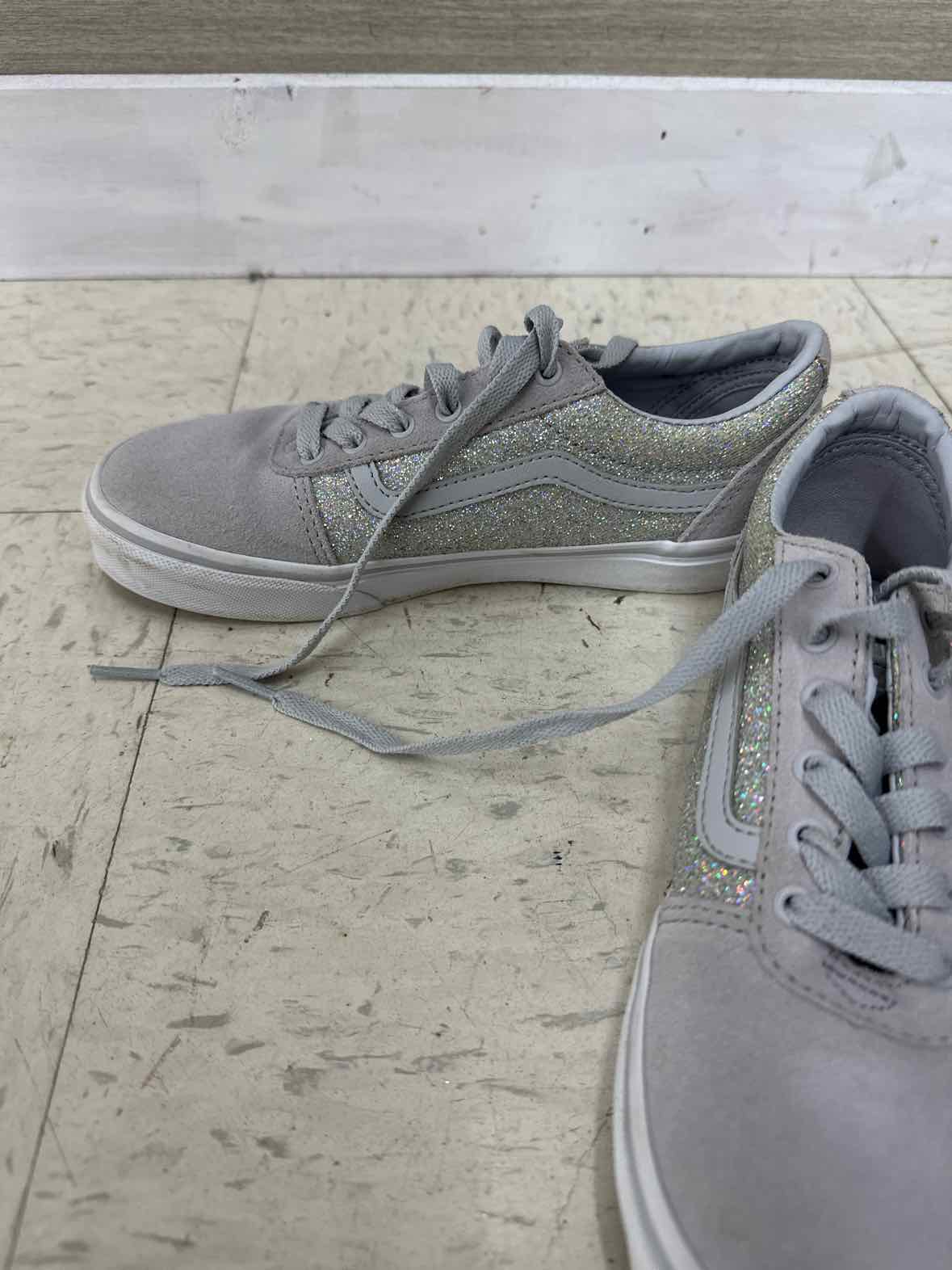 Vans Girls Size 3 Shoes/Boots