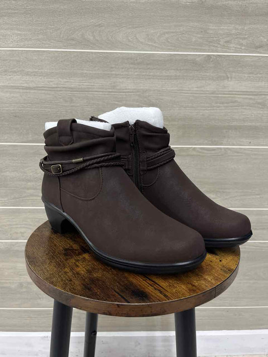 Easy Street US Shoe Size 7.5WW Brown Womens Boots