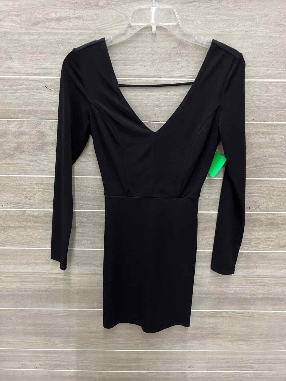 Crystal Doll Size 2/4 Black Junior Dress