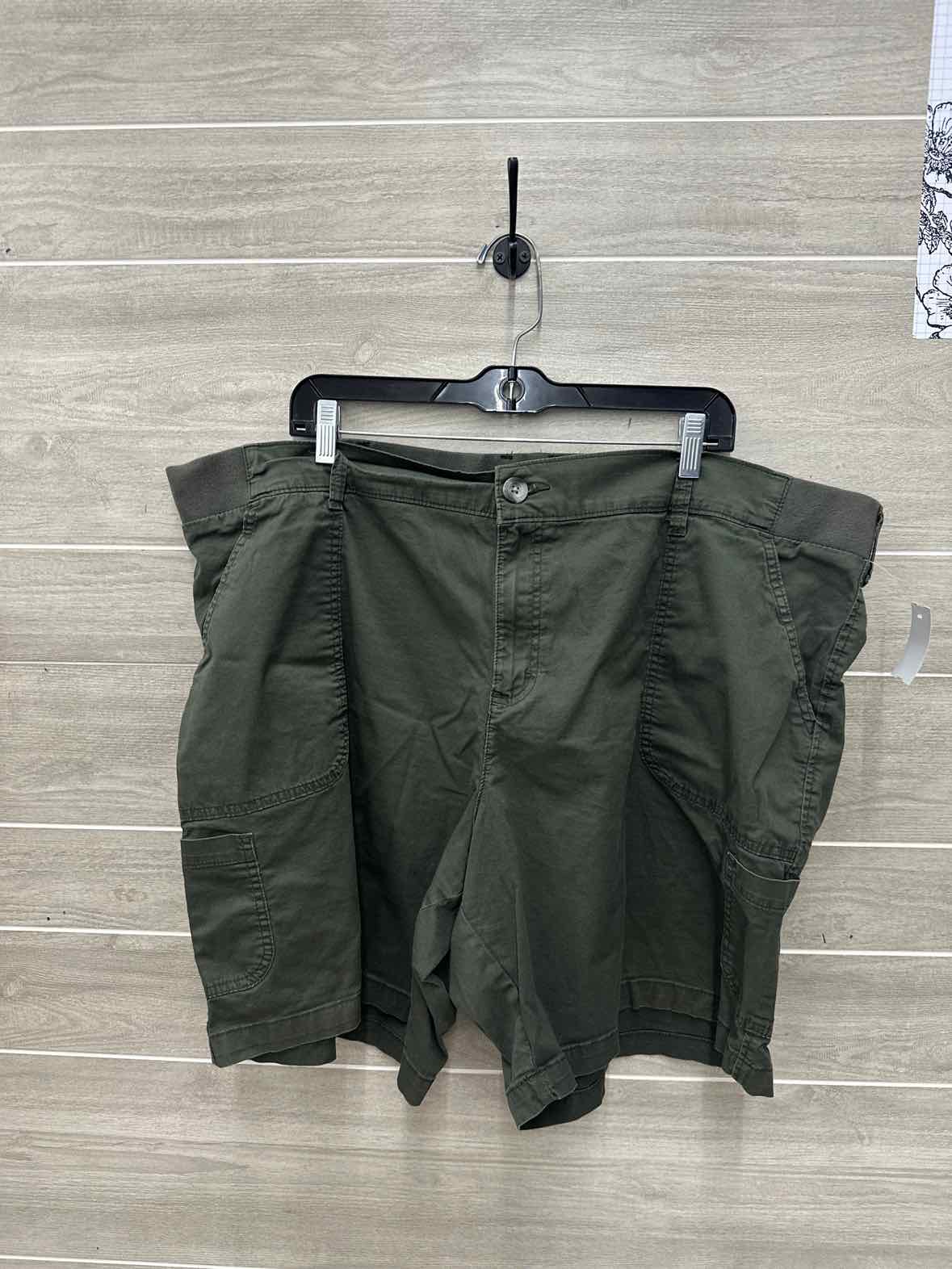 Lee Size 24W Olive Plus Shorts