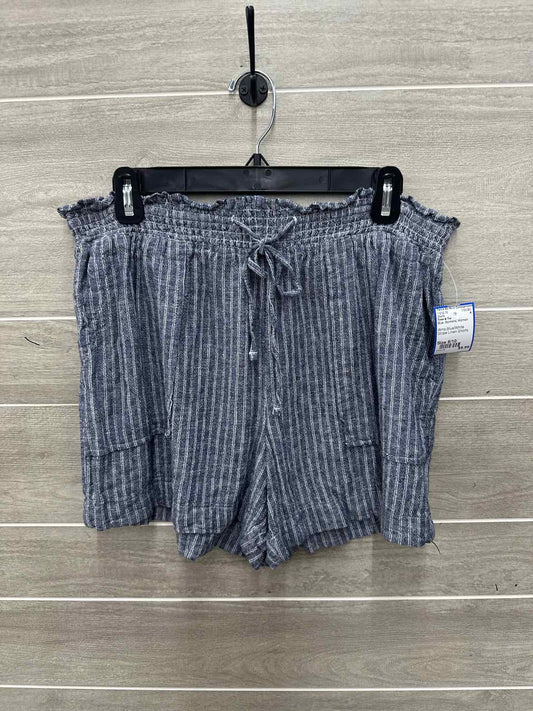 Time & Tru Size 8/10 Blue Womens Shorts