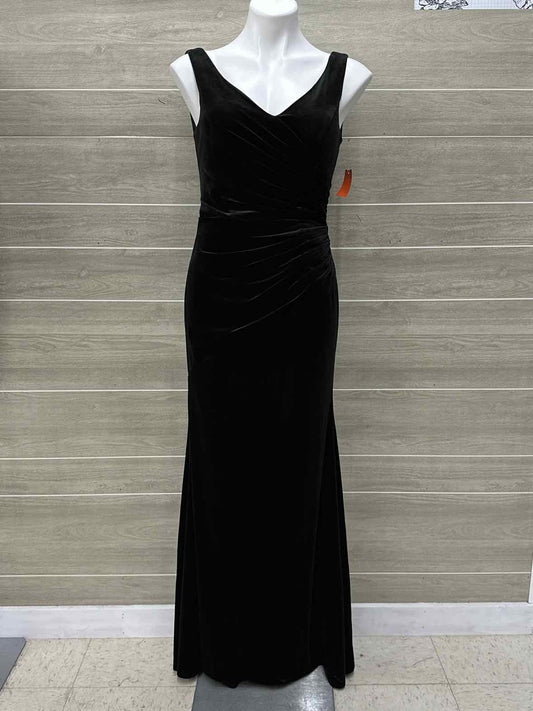 JJ's House Black Womens Women Size 6 Gown/Evening Wear