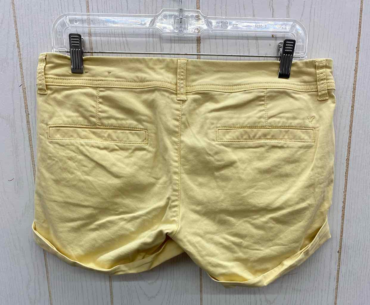 American Eagle Yellow Womens Size 6 Shorts