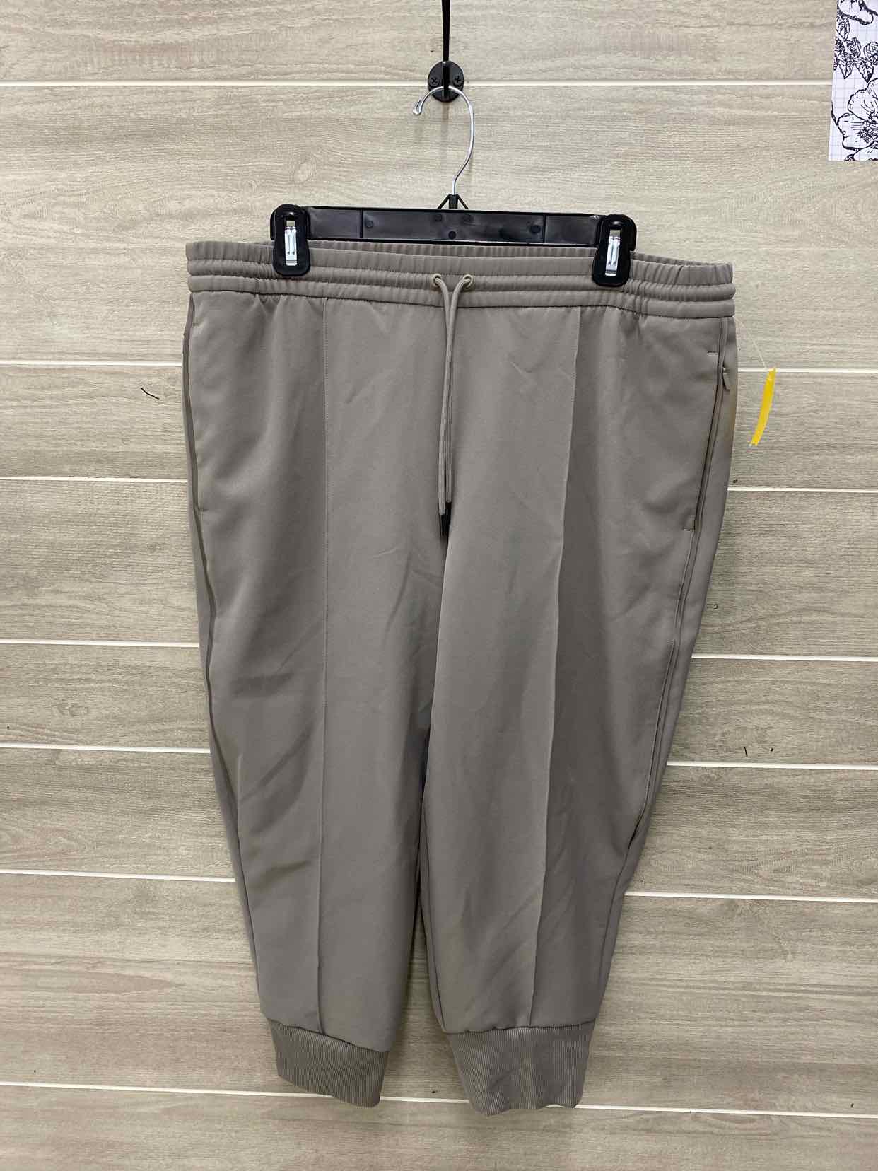 Athleta Taupe Womens Size 12P Pants