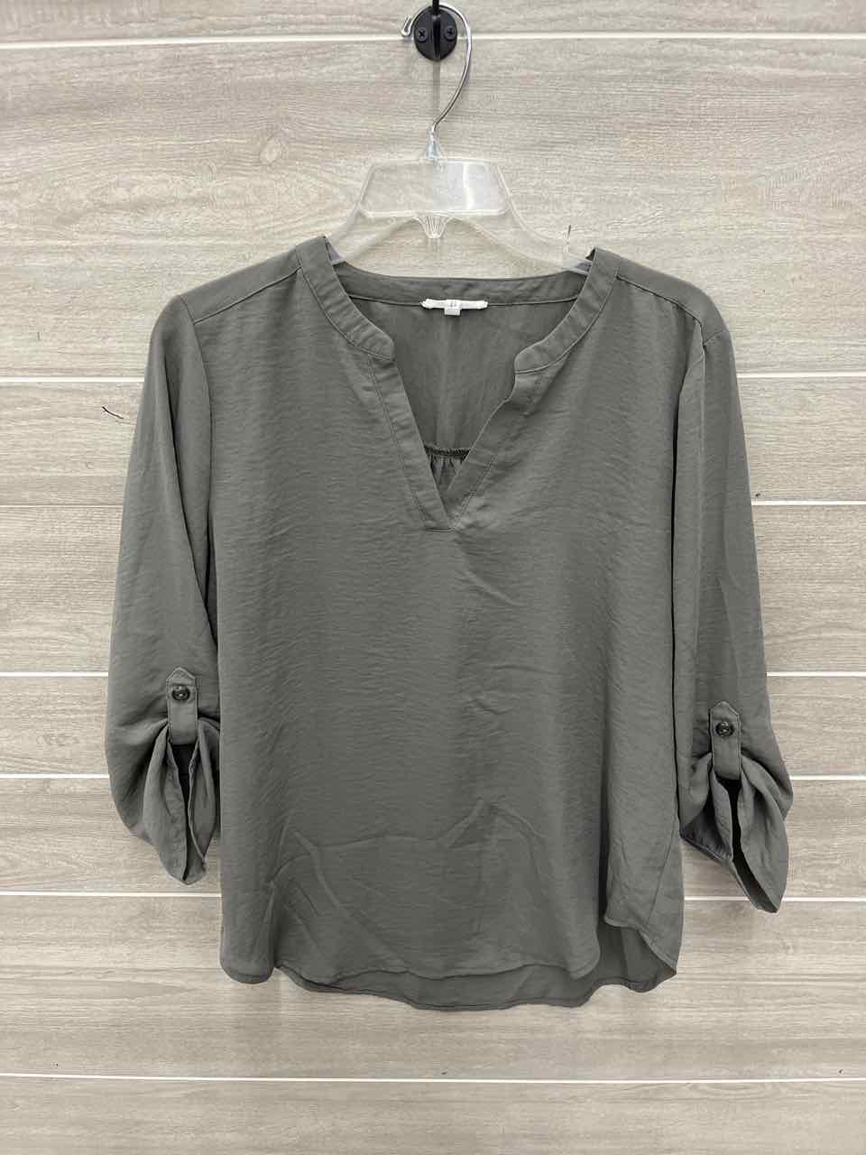 Maurices Size M Olive Womens Shirt