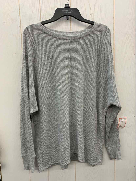 Time & Tru Gray Womens Size M Shirt