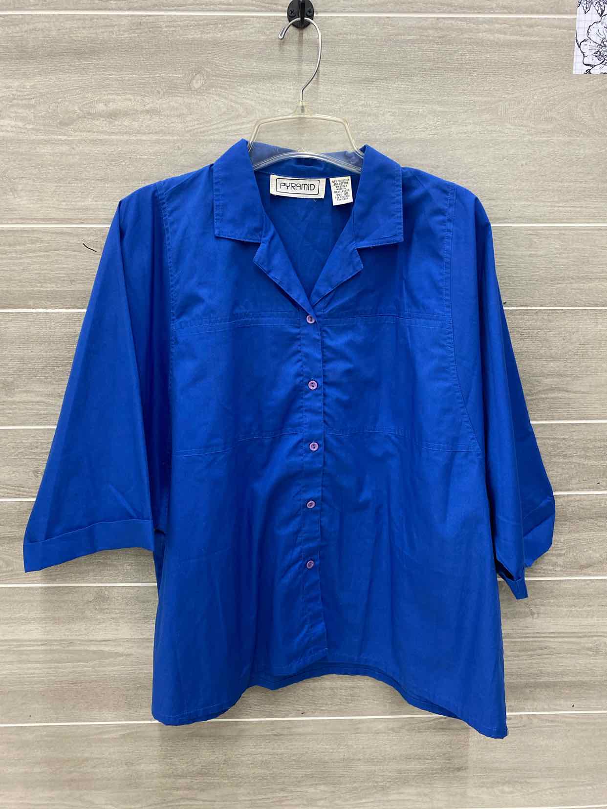 Pyramid Blue Womens Size 18 Shirt