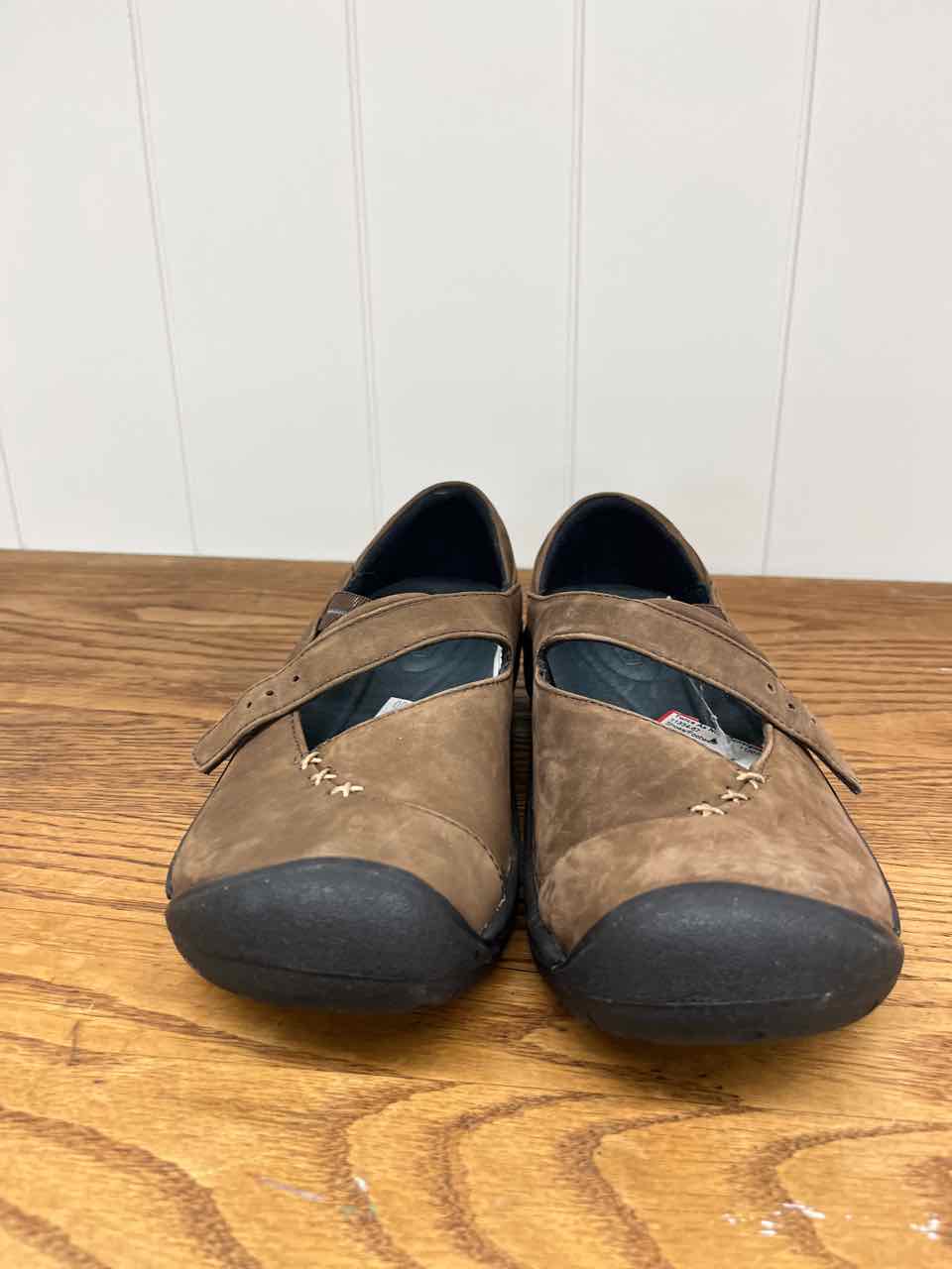 6.5 KEEN Brown Womens Women Size 6.5 Shoes/Footwear