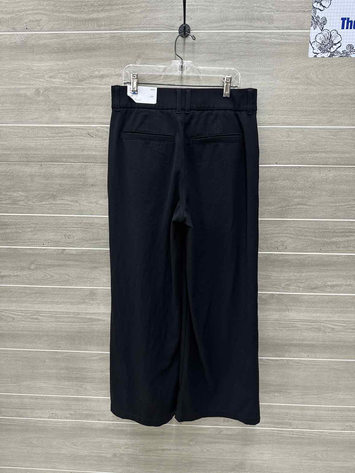 American Eagle Size 6 Short Black Womens Pants