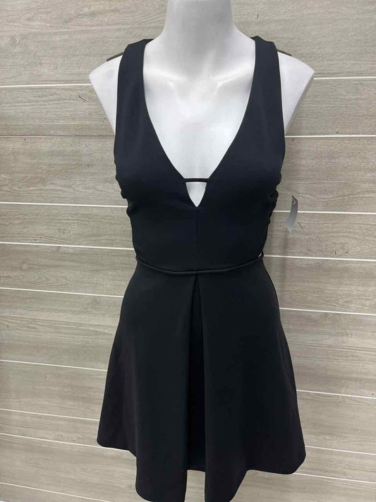 Express Size 4 Black Womens Dress