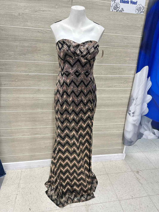 Size 6 Black Womens Gown/Evening Wear