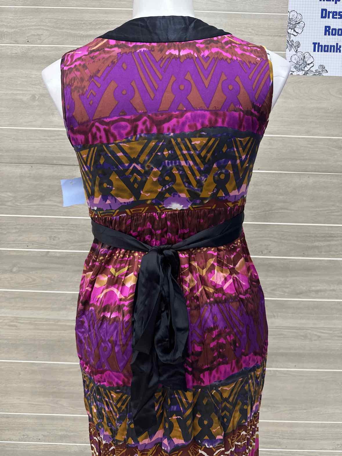 eci Size 10 Black Womens Dress