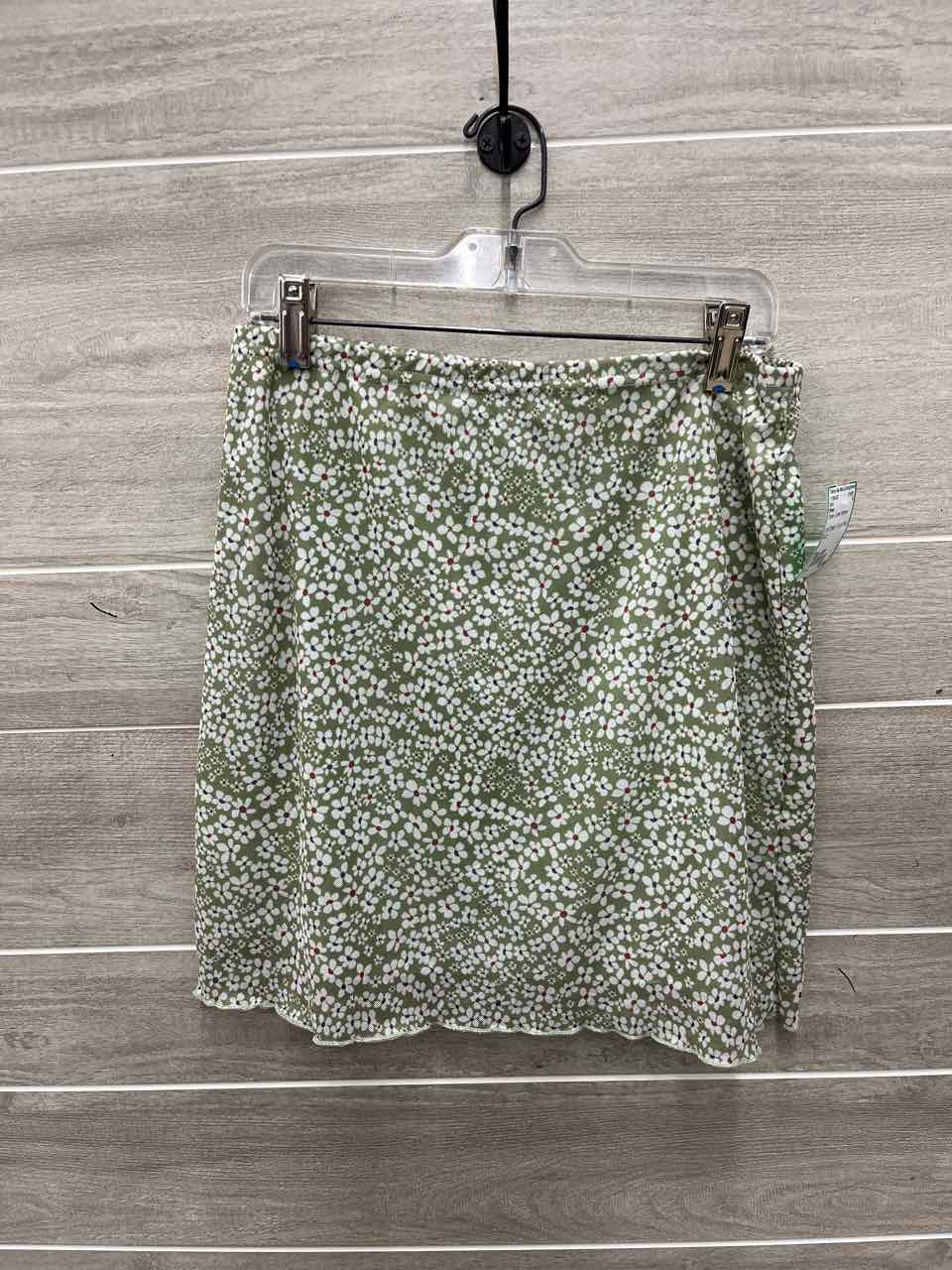 Shein Size 4/6 Green Junior Skirt