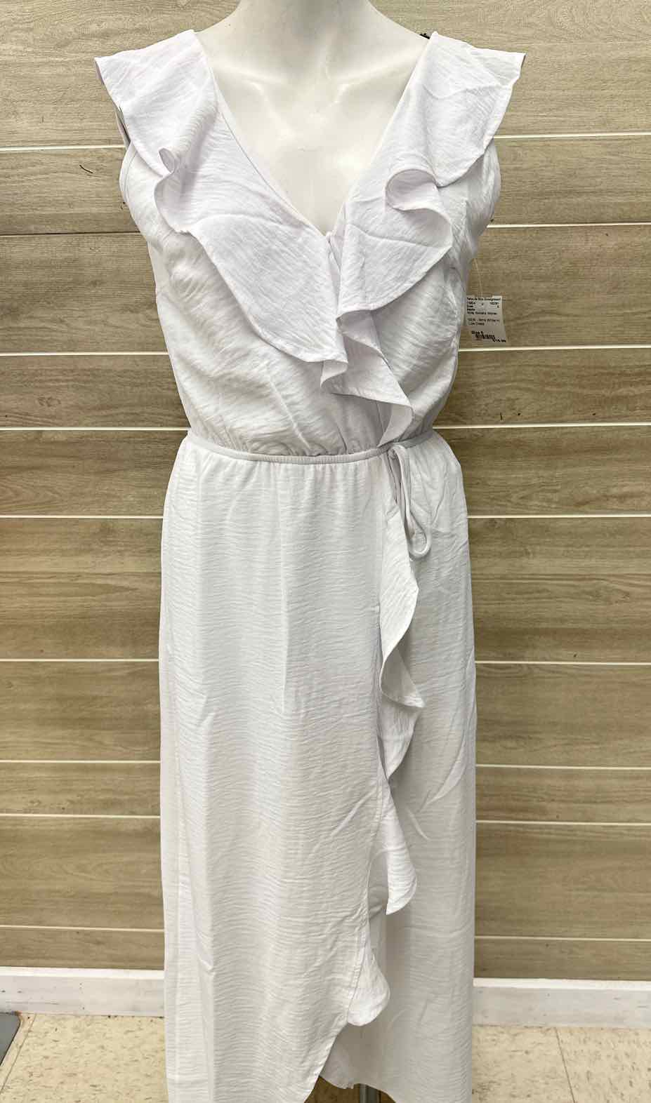 fraiche Size 6 White Womens Dress