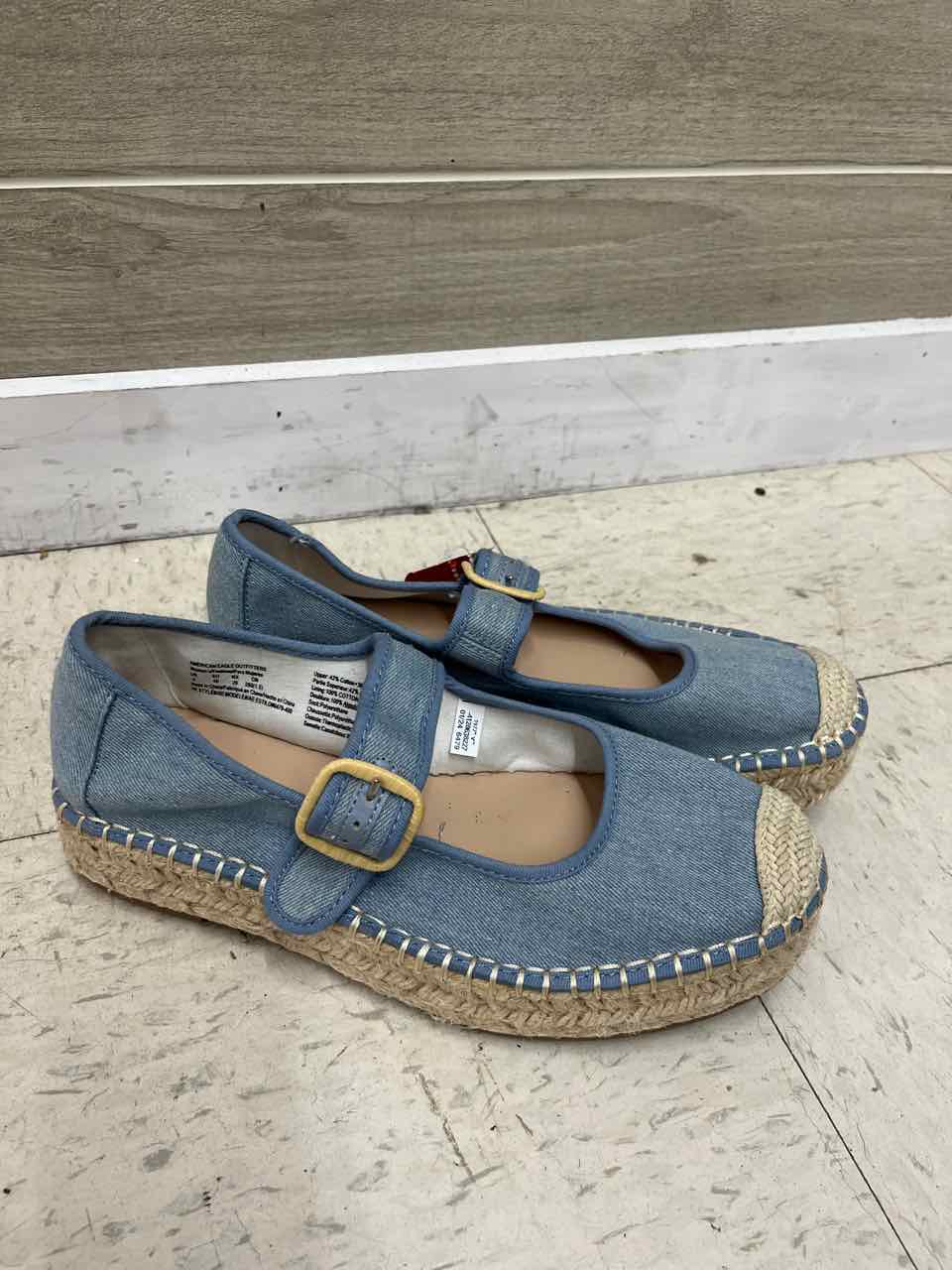 American Eagle US Shoe Size 9 Blue Womens Shoes/Footwear
