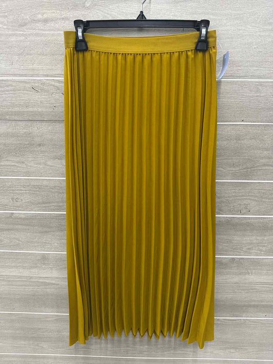 A New Day Size 4 Mustard Womens Skirt