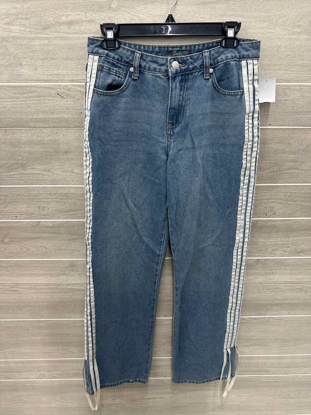 Size 7/8 Blue Womens Jeans
