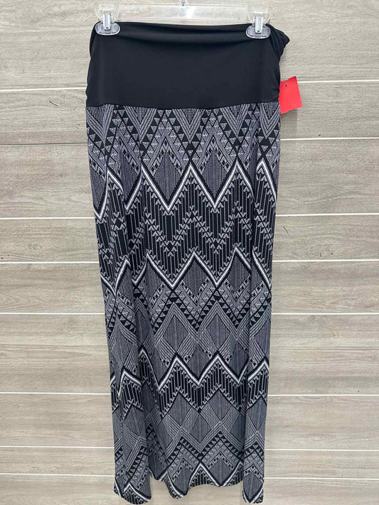 Apt 9 Size 14 Black Womens Skirt