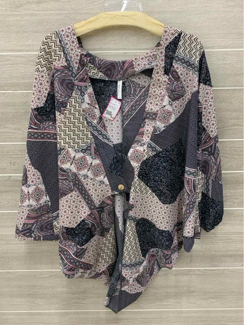 Gray Womens Size S/M Shirt