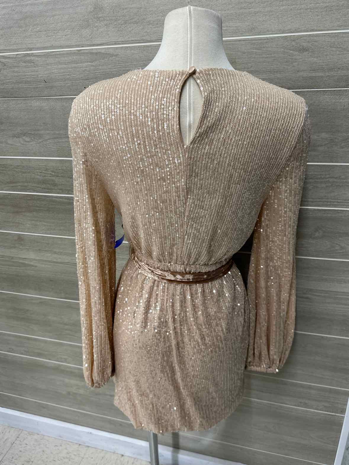 Size 6 Gold Womens Dress