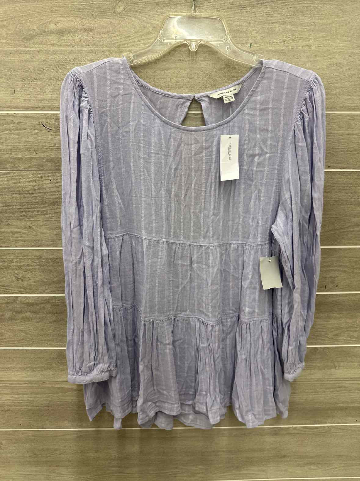 American Eagle Size M/L Lavender Womens Shirt