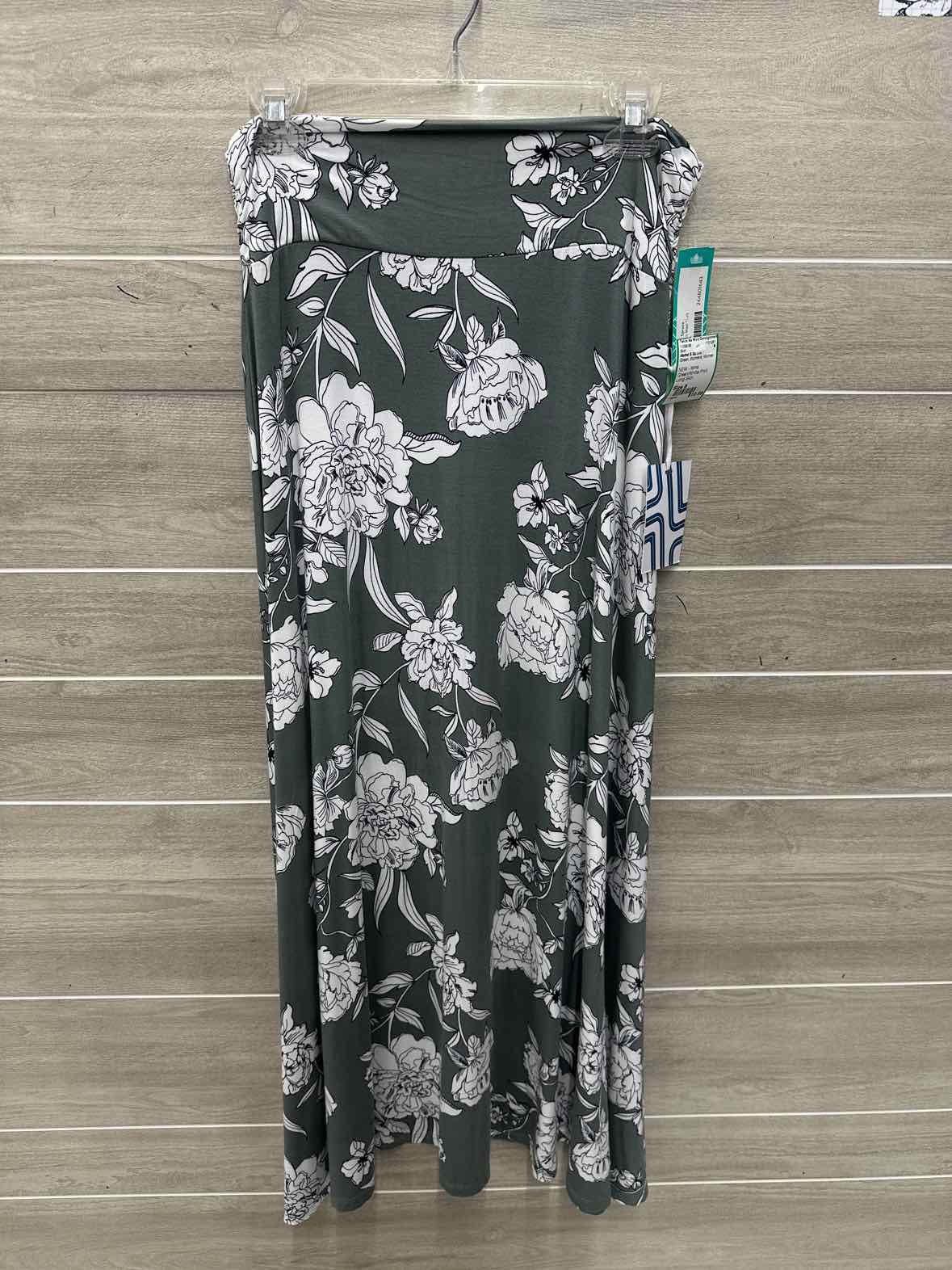 Market & Spruce Size 8 Green Womens Skirt